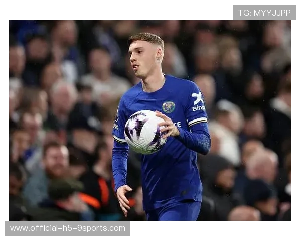 曼联青训迎来新突破，年轻球员前景光明