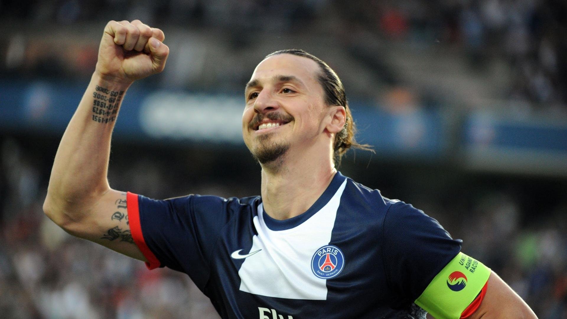 体育场馆维护人员培训提升场地保养水平，体育场馆维修养护内容